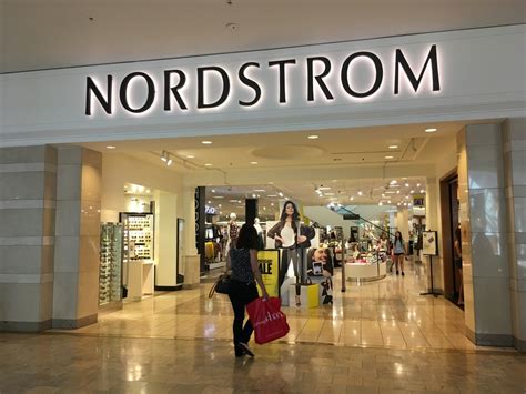 nordstrom .vom
